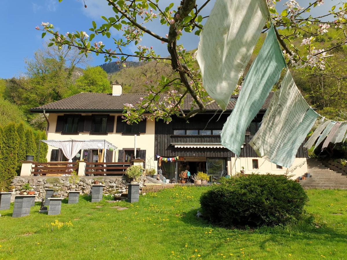 Agreable Chambre D'Hotes, Au Calme, Dans La Nature Roches Luaran gambar